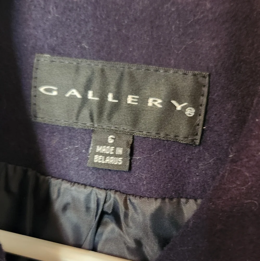 Gallery Navy Blue Double Breasted Wool Blend Pea Coat, Size 6‎